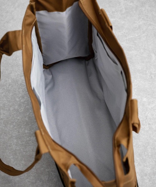 Carhartt（カーハート）の「Carhartt カーハート Horizontal Zip Tote/ホリゾンタルジップ横型トートバッグ（トートバッグ・メンズ・ブラウン/ブラック・FREE）」の21枚目の写真