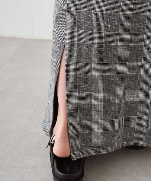 LOUNGEDRESS(ラウンジドレス)の「チェックリネンキャミワンピース(ワンピース・レディース・ブラック・FREE)」の12枚目の写真