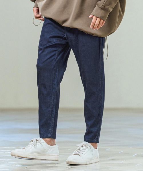 Magine(マージン)の「mp14656- Rayon Blend Denim Easy Ankle Tapered Pants テーパードパンツ(MGN-261-016)(デニムパンツ・メンズ・インディゴブルー/ブラック系その他/ブラック・48/46/44)」の3枚目の写真