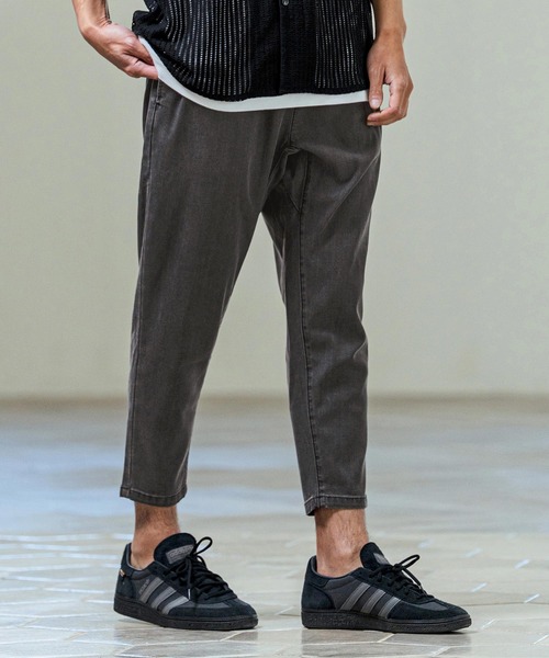 Magine(マージン)の「mp14656- Rayon Blend Denim Easy Ankle Tapered Pants テーパードパンツ(MGN-261-016)(デニムパンツ・メンズ・インディゴブルー/ブラック系その他/ブラック・48/46/44)」の6枚目の写真