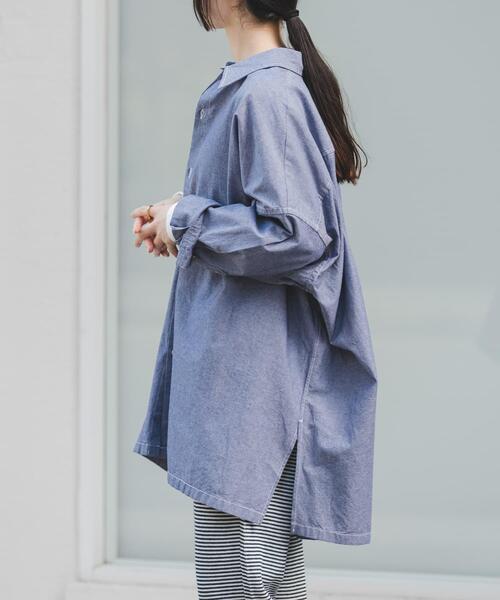 FORK&SPOON（フォークアンドスプーン）の「FORK&SPOON　ビッグシャンブレーシャツ（シャツ/ブラウス・レディース・ブルー/アイボリー・1）」の5枚目の写真