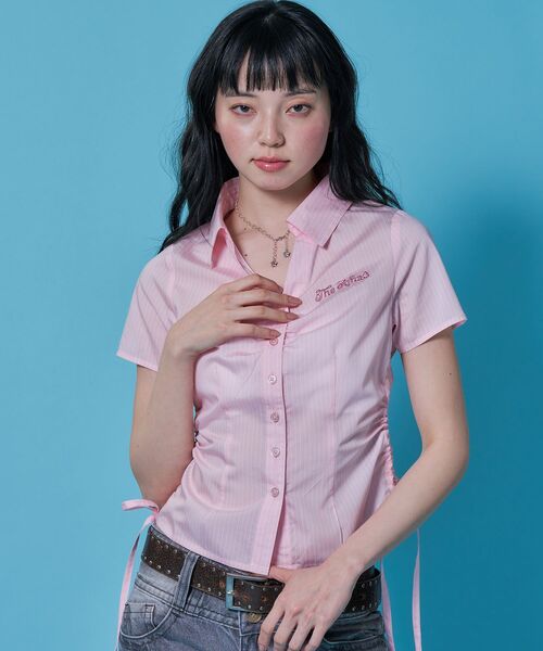 SEQUENZ(シークエンズ)の「※WEB限定 / シャーリング / レディースストライプ半袖シャツ / sqnzshearing stripe shirts(シャツ/ブラウス・レディース・ライトブルー/ベージュ/ピンク・SMALL/MEDIUM)」の20枚目の写真