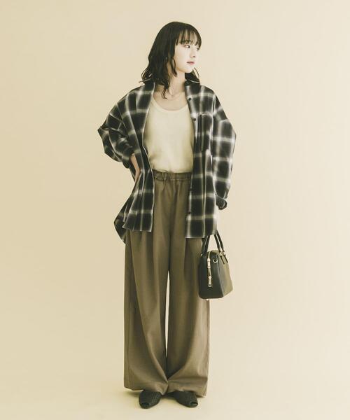 ITEMS URBANRESEARCH（アイテムズ アーバンリサーチ）の「オーバーサイズチェックシャツ（シャツ/ブラウス・レディース・ブラック/ベージュ/オレンジ・FREE）」の9枚目の写真