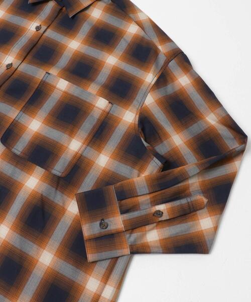 ITEMS URBANRESEARCH(アイテムズ アーバンリサーチ)の「オーバーサイズチェックシャツ(シャツ/ブラウス・レディース・ブラック/ベージュ/オレンジ・FREE)」の7枚目の写真