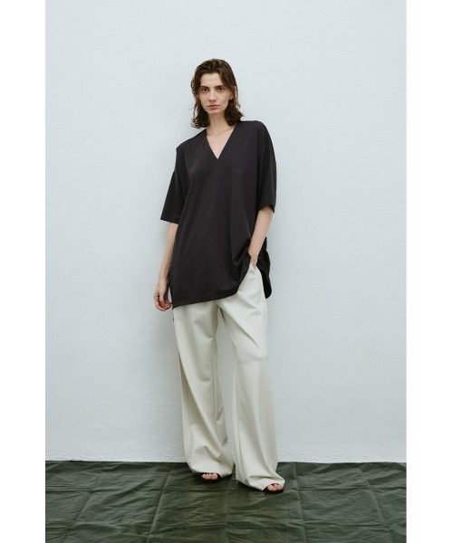 RIM.ARK（リムアーク）の「【PRE ORDER】Side drawstring big T-shirts サイドドローストリング ビッグTシャツ（Tシャツ/カットソー・レディース・ライトベージュ/ブラック/グレー/ホワイト・FREE）」の5枚目の写真