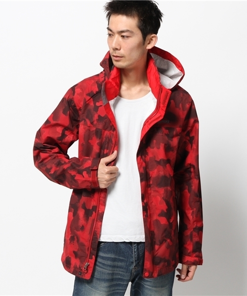 MARMOT（マーモット）の「ナノプロ　グリーンポイントジャケット(nano pro Green Point Jacket)（マウンテンパーカー・メンズ・ブルー/レッド/ブラック・MEDIUM/LARGE/X-LARGE/SMALL）」の6枚目の写真