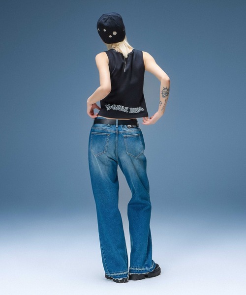 X-girl(エックスガール)の「METAL NAME LOGO TANK TOP(タンクトップ・レディース・ブラック/ホワイト/ブラウン・ONE SIZE)」の9枚目の写真