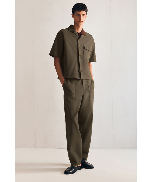 COS(コス)の「コットンユーティリティシャツ(シャツ/ブラウス・メンズ・ブラウン/ホワイト系・XS/XL/L/M/S)」の13枚目の写真