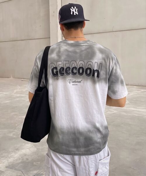 GEECOON(ジークーン)の「ペインテッドスモークウォッシング半袖Tシャツ GEE265-101 グレー(Tシャツ/カットソー・メンズ・チャコールグレー・LARGE/X-LARGE)」の5枚目の写真