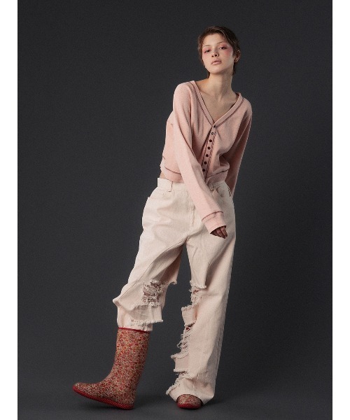 ELCHELE（エルチェレ）の「INSIDE RIPPED HOLE COLOR DENIM（デニム