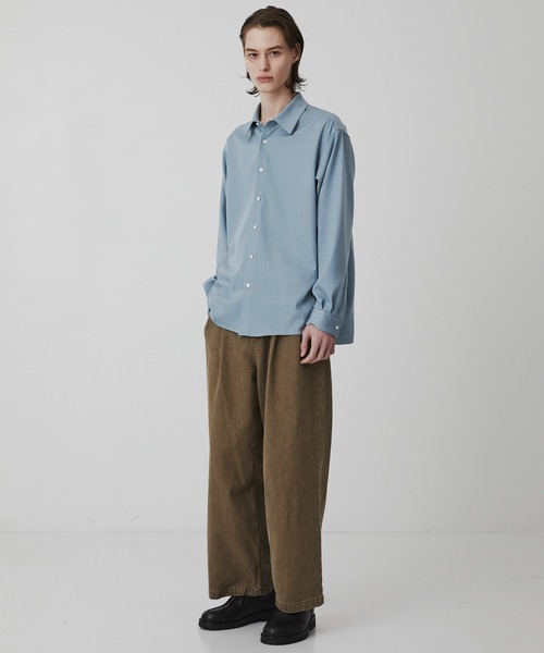 UNITED TOKYO（ユナイテッドトウキョウ）の「【接触冷感】スラブシャンブレー デニムシャツ　｜夏服/ウォッシャブル/イージーケア/伸縮性（シャツ/ブラウス・メンズ・ライトグレー/サックスブルー/ネイビー・1/2）」の8枚目の写真