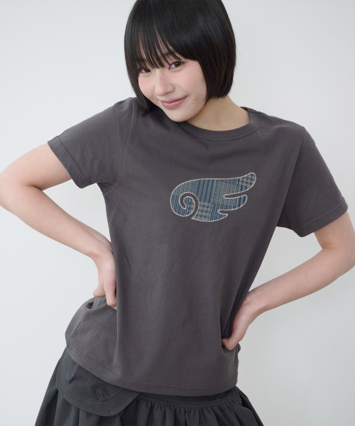 BAUF（バウフ）の「B エンジェル スリムフィット Tシャツ [チャコール]（Tシャツ/カットソー・レディース・その他・FREE）」の3枚目の写真