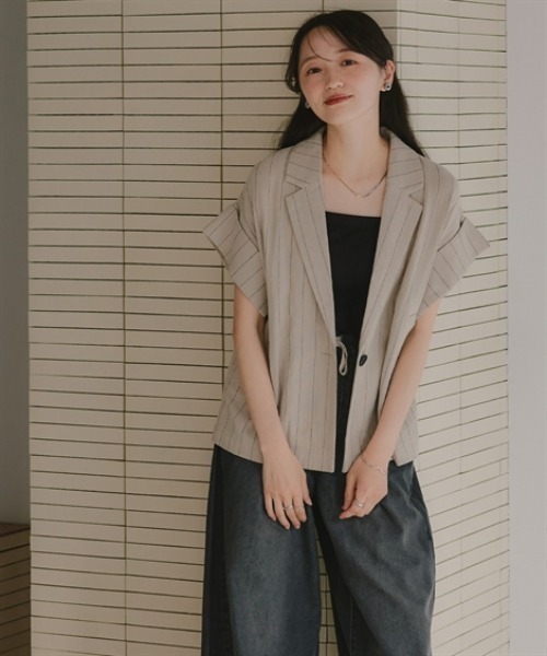 Petitjo(プッチージョ)の「小さいサイズ クレープジャガードハーフスリーブジャケット 低身長さん・小柄女性(テーラードジャケット・レディース・ブラック系・PM/PS)」の2枚目の写真