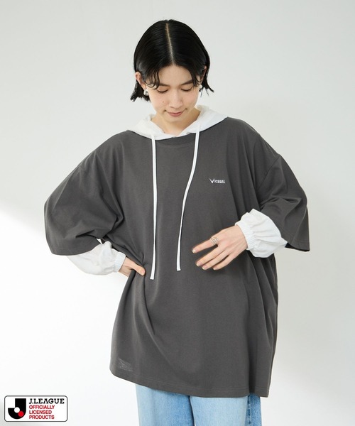 Mac-House(マックハウス)の「ヴィッセル神戸 デザインTシャツ/Jリーグ VISSEL KOBE(Tシャツ/カットソー・メンズ・チャコールグレー/ホワイト・M/L)」の3枚目の写真