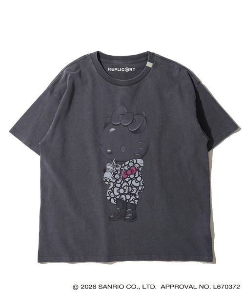 ADPOSION(アドポーション)の「【HELLO KITTY / ハローキティ】ハローキティ ブラックTシャツ(Tシャツ/カットソー・レディース・グレー系1/ホワイト系1/ホワイト系2/グレー系2・MEDIUM/LARGE/X-LARGE)」の19枚目の写真