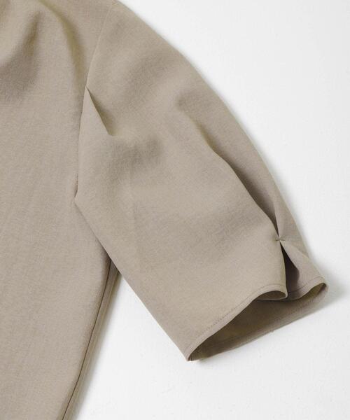URBAN RESEARCH ROSSO WOMEN（アーバンリサーチ　ロッソ）の「『UR TECH DRYLUXE』 デザインスリーブブラウス（シャツ/ブラウス・レディース・ブルー系その他/モカ/ネイビー・FREE）」の6枚目の写真