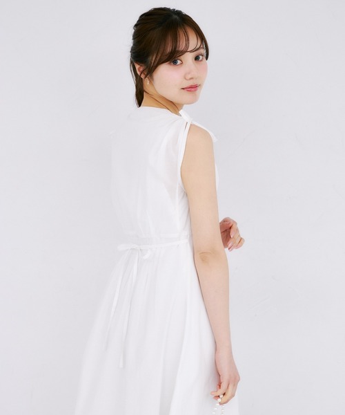 tocco closet（トッコ　クローゼット）の「コットンレーススカラップ刺繍ドロストリボンワンピース（ワンピース・レディース・ブラック/ラベンダー/オフホワイト・M）」の10枚目の写真