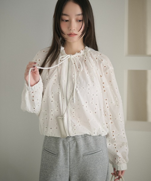 LAULEN(ローレン)の「cotton lace gather zip blouson /コットンレースギャザージップブルゾン(ブルゾン・レディース・ホワイト・FREE)」の16枚目の写真