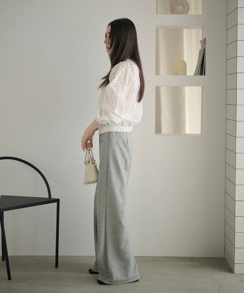 LAULEN(ローレン)の「cotton lace gather zip blouson /コットンレースギャザージップブルゾン(ブルゾン・レディース・ホワイト・FREE)」の5枚目の写真