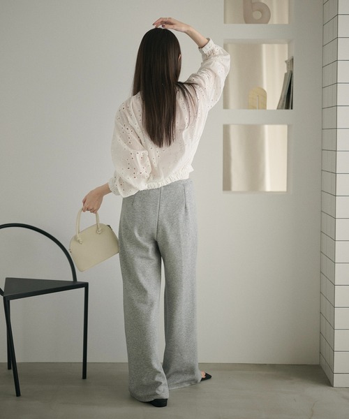 LAULEN(ローレン)の「cotton lace gather zip blouson /コットンレースギャザージップブルゾン(ブルゾン・レディース・ホワイト・FREE)」の6枚目の写真