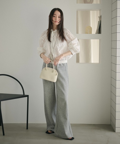 LAULEN(ローレン)の「cotton lace gather zip blouson /コットンレースギャザージップブルゾン(ブルゾン・レディース・ホワイト・FREE)」の8枚目の写真