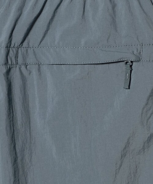 THE NORTH FACE(ザノースフェイス)の「<THE NORTH FACE>バーサタイル ミッド ショーツ ショートパンツ(その他パンツ・メンズ・グレー系/ナチュラル/ブラック/ベージュ・L/M)」の18枚目の写真