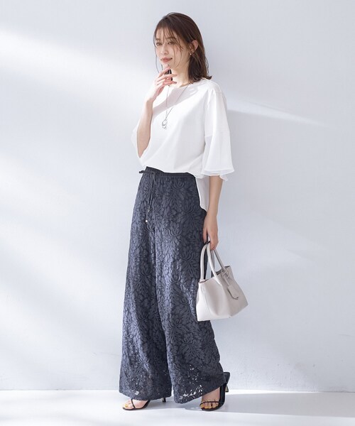 UNTITLED(アンタイトル)の「【洗える/華奢見え】袖シアープルオーバー(Tシャツ/カットソー・レディース・チャコールグレー/グリーン/オフホワイト/ブラック・02/00/50/48/44/04)」の5枚目の写真