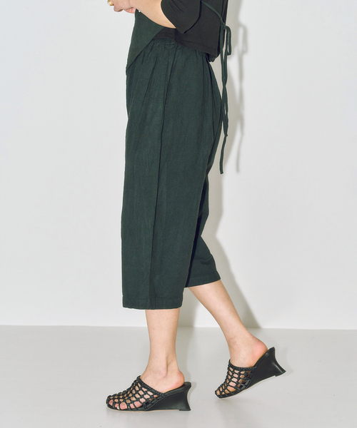 CITYSHOP（シティーショップ）の「FUJIN TREE × 鄭惠中 別注 SHORT LEG パンツ（その他パンツ・レディース・ブラック・LARGE）」の7枚目の写真