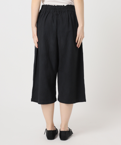CITYSHOP（シティーショップ）の「FUJIN TREE × 鄭惠中 別注 SHORT LEG パンツ（その他パンツ・レディース・ブラック・LARGE）」の3枚目の写真