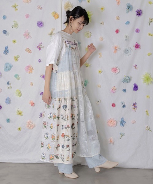 ScoLar（スカラー）の「162603：花刺繍×コットンレース×シアー 異素材キャミワンピース（ワンピース・レディース・ブラック/オフホワイト・M）」の5枚目の写真