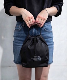 ARCADE（アーケード）の「THE NORTH FACE ザ・ノースフェイス ロゴプリント 巾着バッグ ミニショルダーバッグ BONNEY BUCKET BAG MINI（ショルダーバッグ）」
