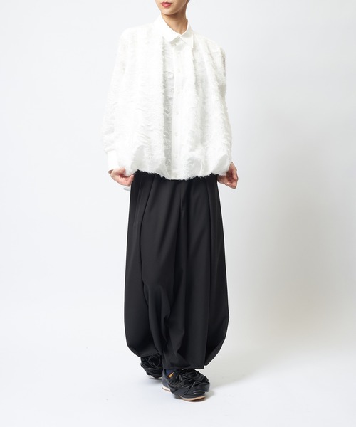 gomme(ゴム)の「フラワーリフトシャツ(シャツ/ブラウス・レディース・ブラック/アイボリー・MEDIUM)」の14枚目の写真