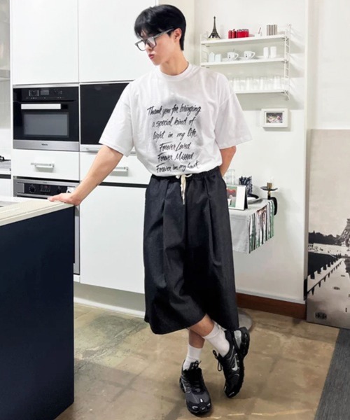 NOWLE(ノウル)の「【NOWLE】バギーシルエット ワイド クロップド イージー デニムパンツ(デニムパンツ・メンズ・ダークグレー・LARGE/X-LARGE/MEDIUM)」の11枚目の写真