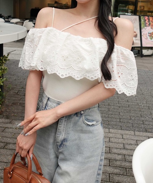 SOELA(ソエラ)の「【INGNI SOELA】コットンレースオフショルニットトップス/WEB限定(ニット/セーター・レディース・ブラック/アイボリー・FREE)」の11枚目の写真