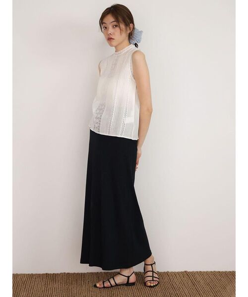 FIKA.（フィーカ）の「Lace pleated cotton blouse（シャツ/ブラウス・レディース・ブラック/オフホワイト・MEDIUM）」の6枚目の写真