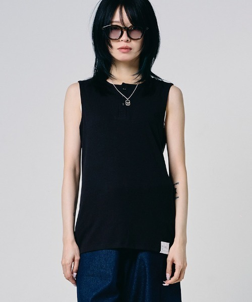 EFFECTEN(エフェクテン)の「mta618-Henry neck tank top タンクトップ(efdig-08)(タンクトップ・メンズ・ホワイト/ブラック・M/L/XL)」の1枚目の写真