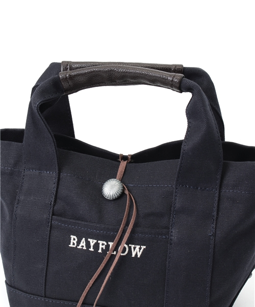 BAYFLOW（ベイフロー）の「BAYFLOW／コンチョロゴトート(Ｓサイズ)（トートバッグ・レディース・アイボリー/ネイビー/グレー/その他1/ブラウン/ブラック/クリアブルー/ピンク・FREE）」の19枚目の写真