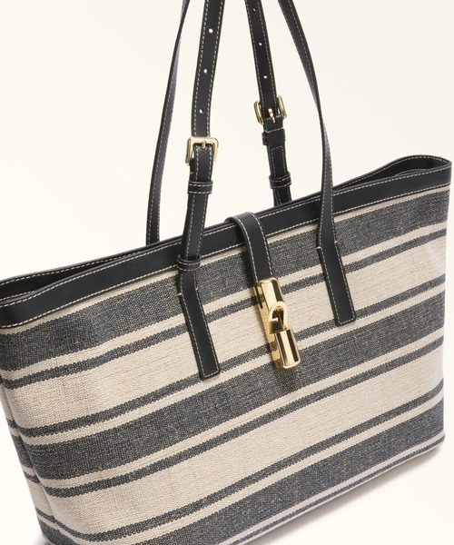 FURLA(フルラ)の「フルラ デビー (Furla Debby) トートバッグ L(トートバッグ・レディース・レッド/エメラルドブルー/インディゴブルー・ONE SIZE)」の10枚目の写真