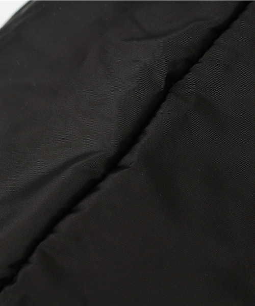 LBC（エルビーシー）の「レジスタントソレイユウィムショルダー デニム        （ショルダーバッグ・レディース・ブラック/ライトブルー/ダークネイビー/ベージュ・ONE SIZE）」の19枚目の写真