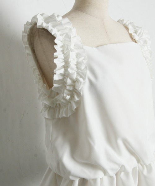 ARVELLIA(アルベリア)の「CONTOUR RUFFLE TOP(シャツ/ブラウス・レディース・ホワイト/ブラック・M)」の7枚目の写真