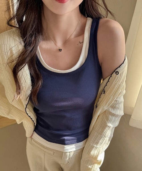 FUNdaysion(ファンデイション)の「レイヤード風配色タンクトップ(Tシャツ/カットソー・レディース・グレー/アイボリー/ネイビー/ブラック・M)」の4枚目の写真