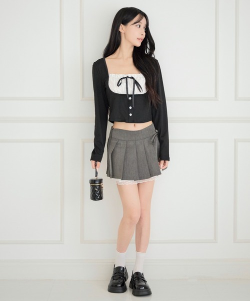 ALLuRing ChaRm(アリュリングチャーム)の「Ribbon Lace Pleated Mini Skirt / リボンレースプリーツミニスカート(スカート・レディース・ホワイト/グレー・S/M)」の14枚目の写真
