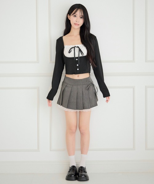 ALLuRing ChaRm(アリュリングチャーム)の「Ribbon Lace Pleated Mini Skirt / リボンレースプリーツミニスカート(スカート・レディース・ホワイト/グレー・S/M)」の12枚目の写真