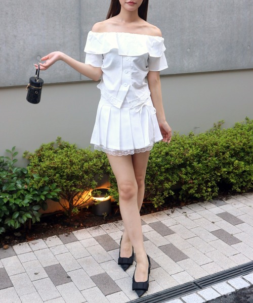 ALLuRing ChaRm(アリュリングチャーム)の「Ribbon Lace Pleated Mini Skirt / リボンレースプリーツミニスカート(スカート・レディース・ホワイト/グレー・S/M)」の7枚目の写真