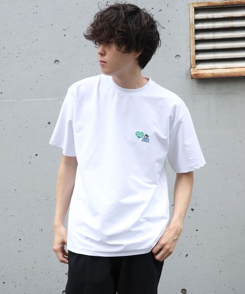 BEN DAVIS(ベンデイビス)の「【BEN DAVIS(ベンデイビス)】 COOLER GORILLA EMB TEE / 接触冷感 オーバーサイズ 半袖 Tシャツ クルーネック 刺繍 ワンポイント プリント ユニセックス(Tシャツ/カットソー・メンズ・ホワイト/ブラック/ネイビー/グリーン系その他3・LARGE/MEDIUM/X-LARGE)」の13枚目の写真