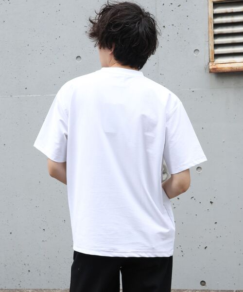 BEN DAVIS(ベンデイビス)の「【BEN DAVIS(ベンデイビス)】 COOLER GORILLA EMB TEE / 接触冷感 オーバーサイズ 半袖 Tシャツ クルーネック 刺繍 ワンポイント プリント ユニセックス(Tシャツ/カットソー・メンズ・ホワイト/ブラック/ネイビー/グリーン系その他3・LARGE/MEDIUM/X-LARGE)」の14枚目の写真