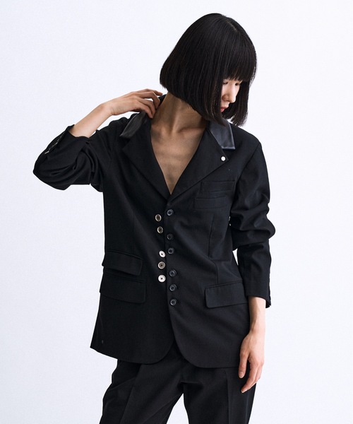 PHILTHEORY(フィルセオリー)の「mulch button overlay tailored Jacket / マルチボタンオーバーレイテーラードジャケット(テーラードジャケット・メンズ・ブラック・3/2/1)」の7枚目の写真