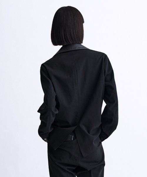 PHILTHEORY(フィルセオリー)の「mulch button overlay tailored Jacket / マルチボタンオーバーレイテーラードジャケット(テーラードジャケット・メンズ・ブラック・3/2/1)」の9枚目の写真