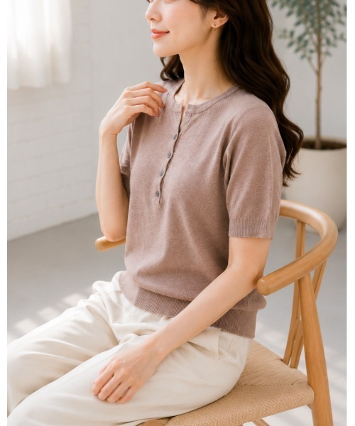 FAZVY(ファズビー)の「スキッパーネック半袖ニット(ニット/セーター・レディース・ネイビー/ブラウン・M)」の22枚目の写真