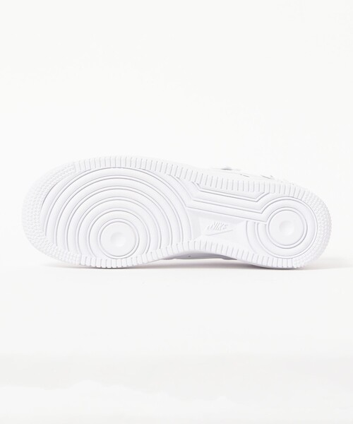 Ray BEAMS(レイビームス)の「NIKE / エア フォース 1 '07 “Florette”(その他シューズ・レディース・ホワイト/ブラック・24.5cm/24.0cm/23.0cm/23.5cm/25.0cm)」の5枚目の写真